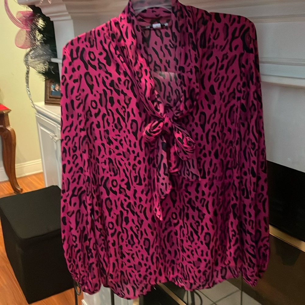 Beautiful Pink and Black Blouse, Gorgeous, Gorgeous!